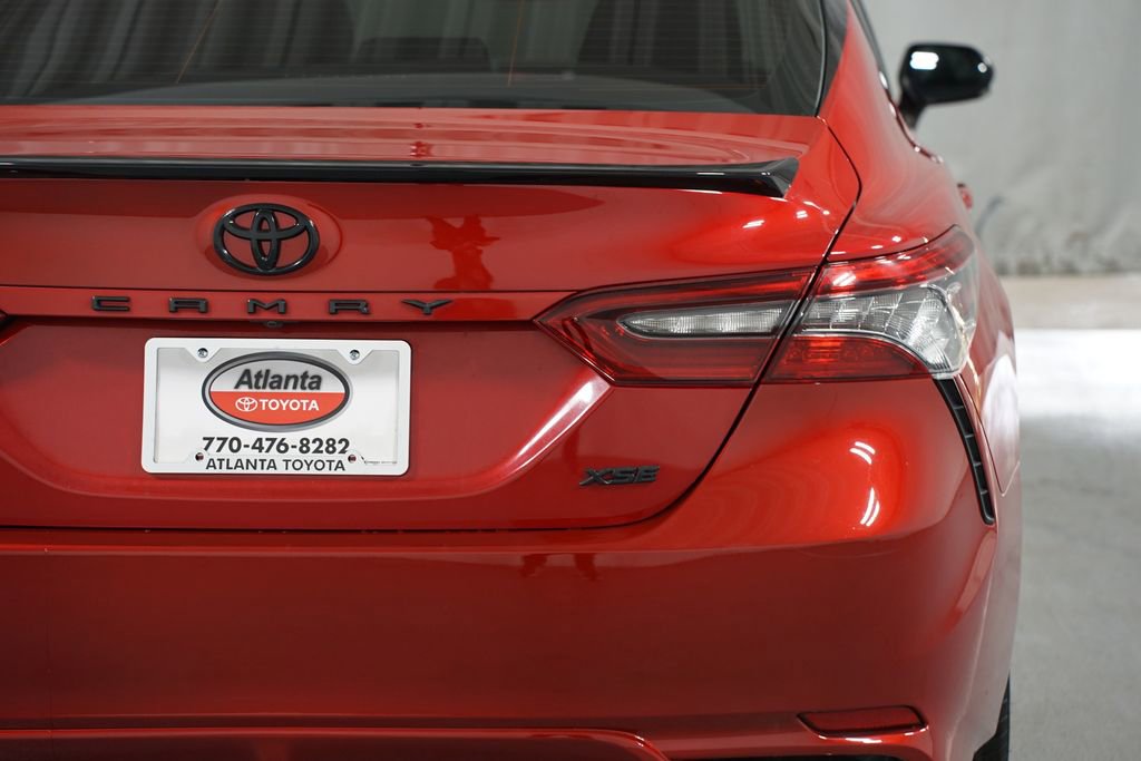 Used 2022 Toyota Camry XSE image 10