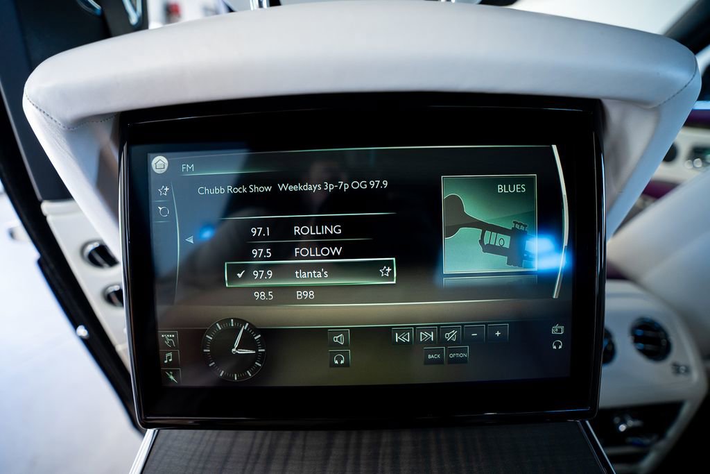 Used 2022 Rolls-Royce Ghost w/ Ghost Package AWD/4WD image 41
