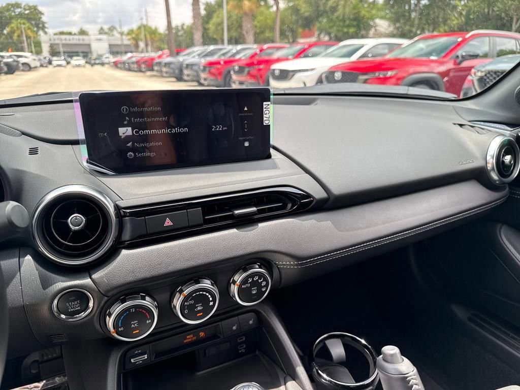 New 2025 MAZDA MX-5 Miata RF Grand Touring image 32
