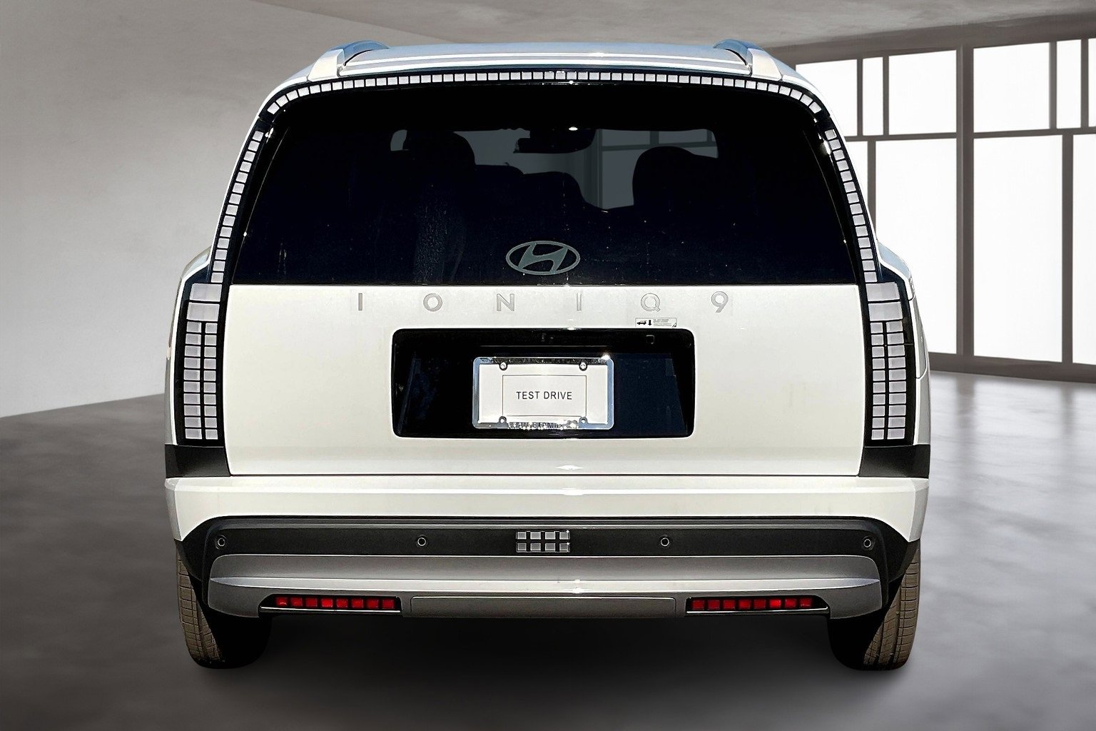 New 2026 Hyundai Ioniq 9 S image 4