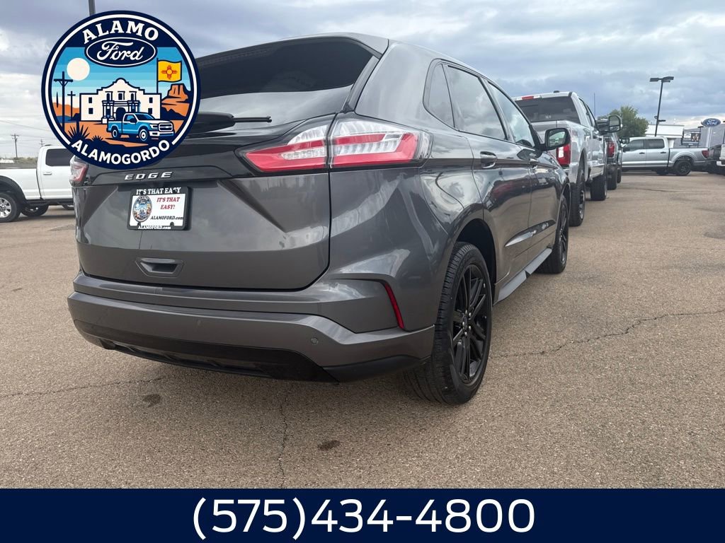 Used 2023 Ford Edge ST-Line image 13