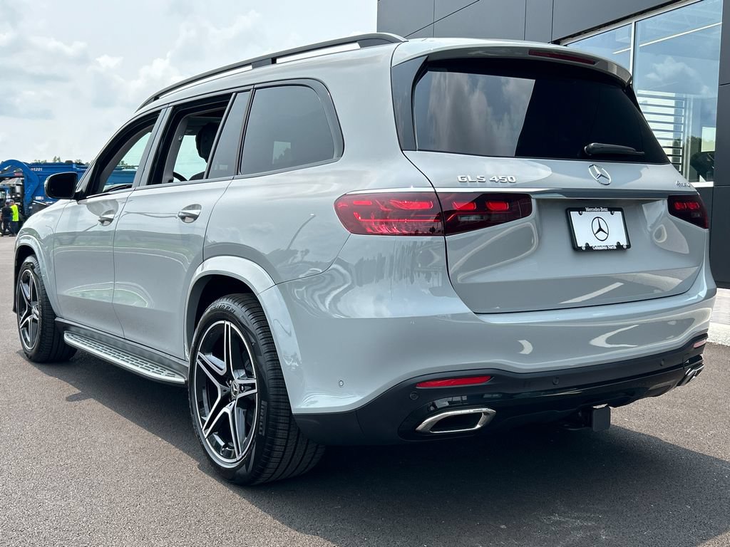 New 2026 Mercedes-Benz GLS 450 4MATIC image 5
