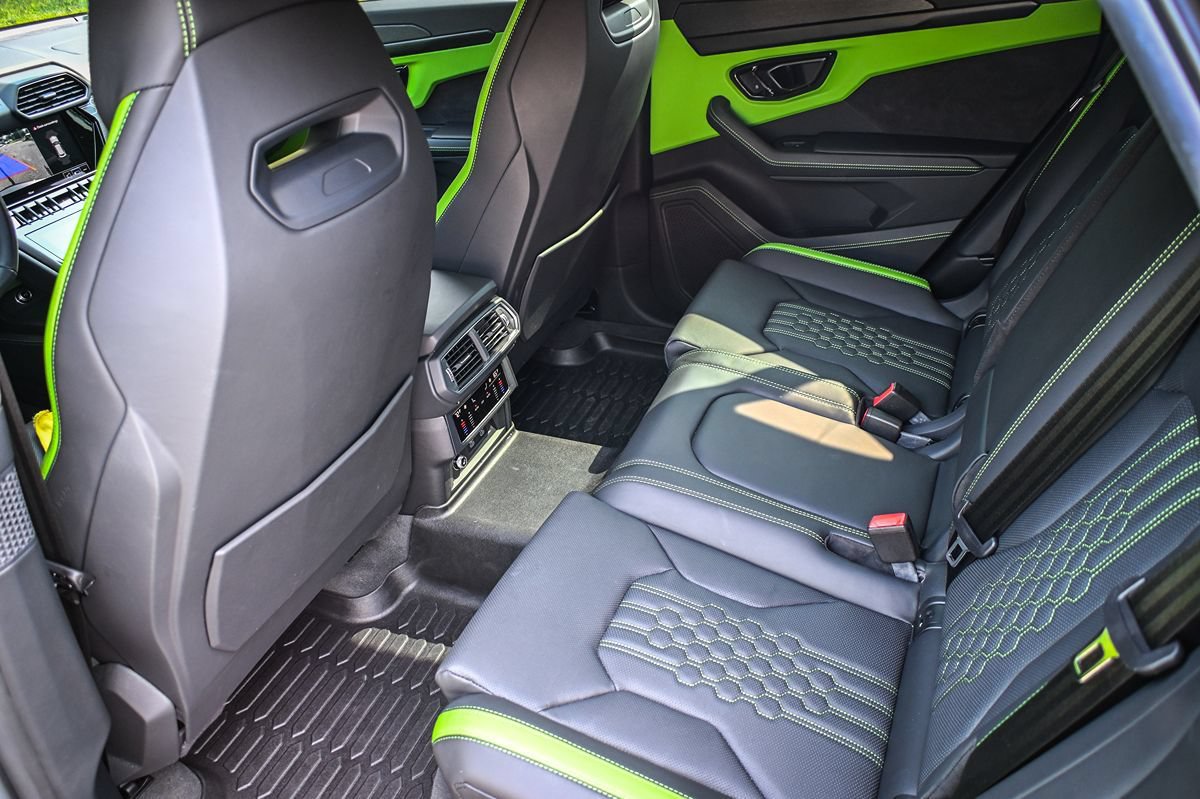 Used 2024 Lamborghini Urus S AWD/4WD image 21
