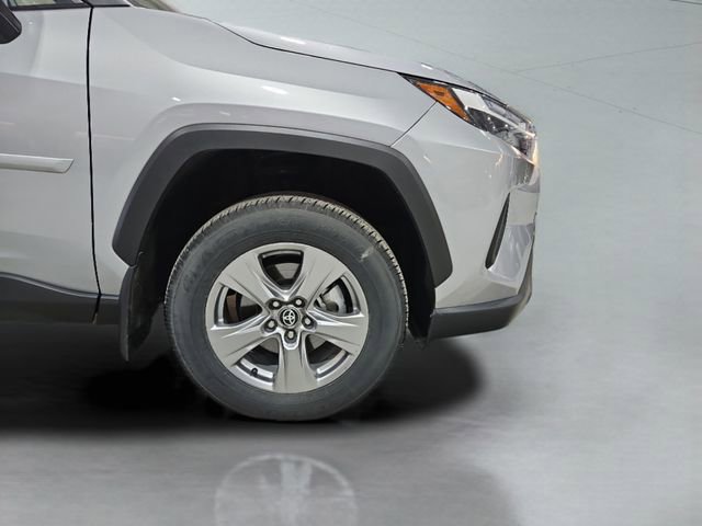 Used 2024 Toyota RAV4 XLE w/ Convenience Package image 14