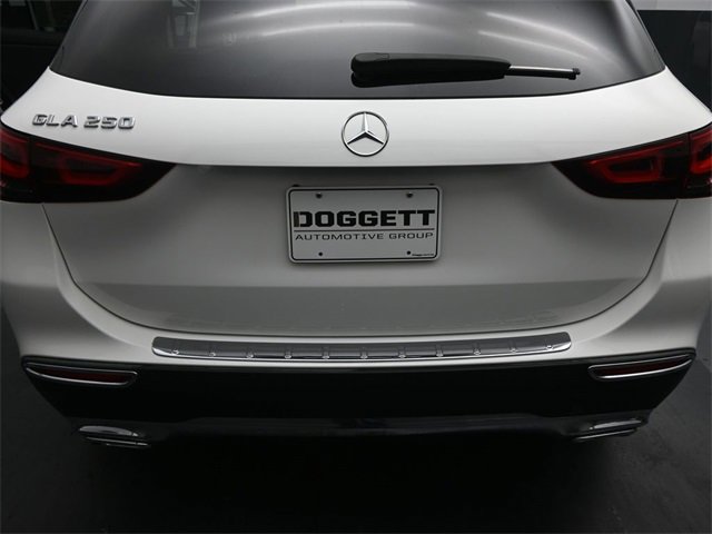 Used 2022 Mercedes-Benz GLA 250 image 14