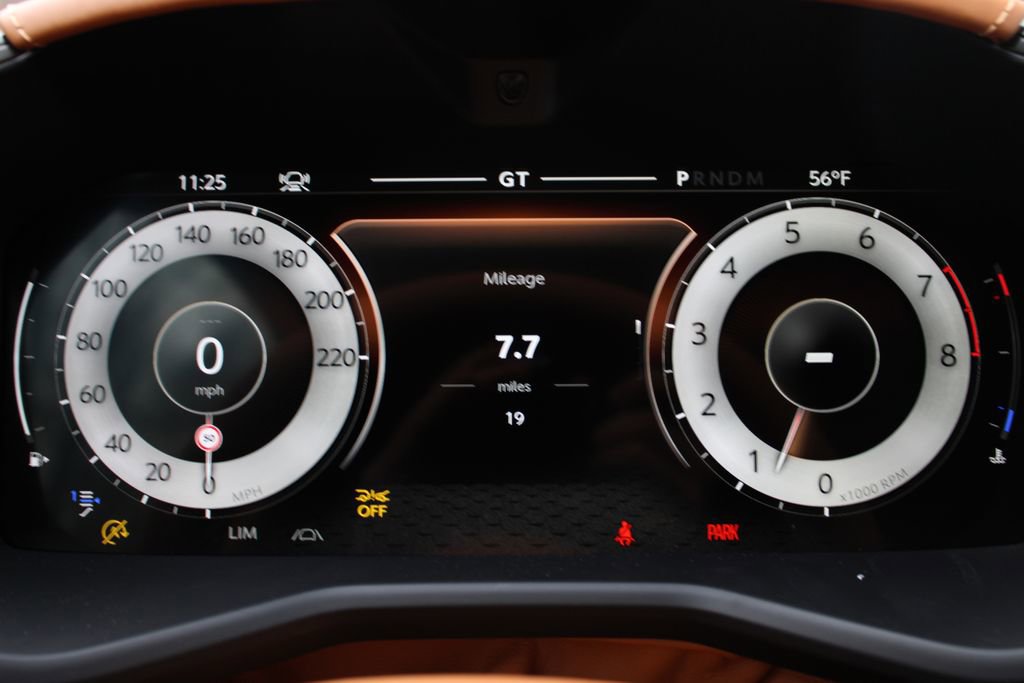 New 2026 Aston Martin DBX 707 image 14