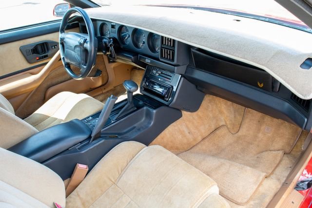 Used 1991 Pontiac Firebird Convertible image 13