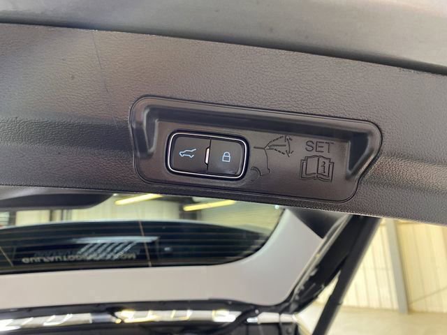 Used 2026 Ford Explorer Active RWD image 32