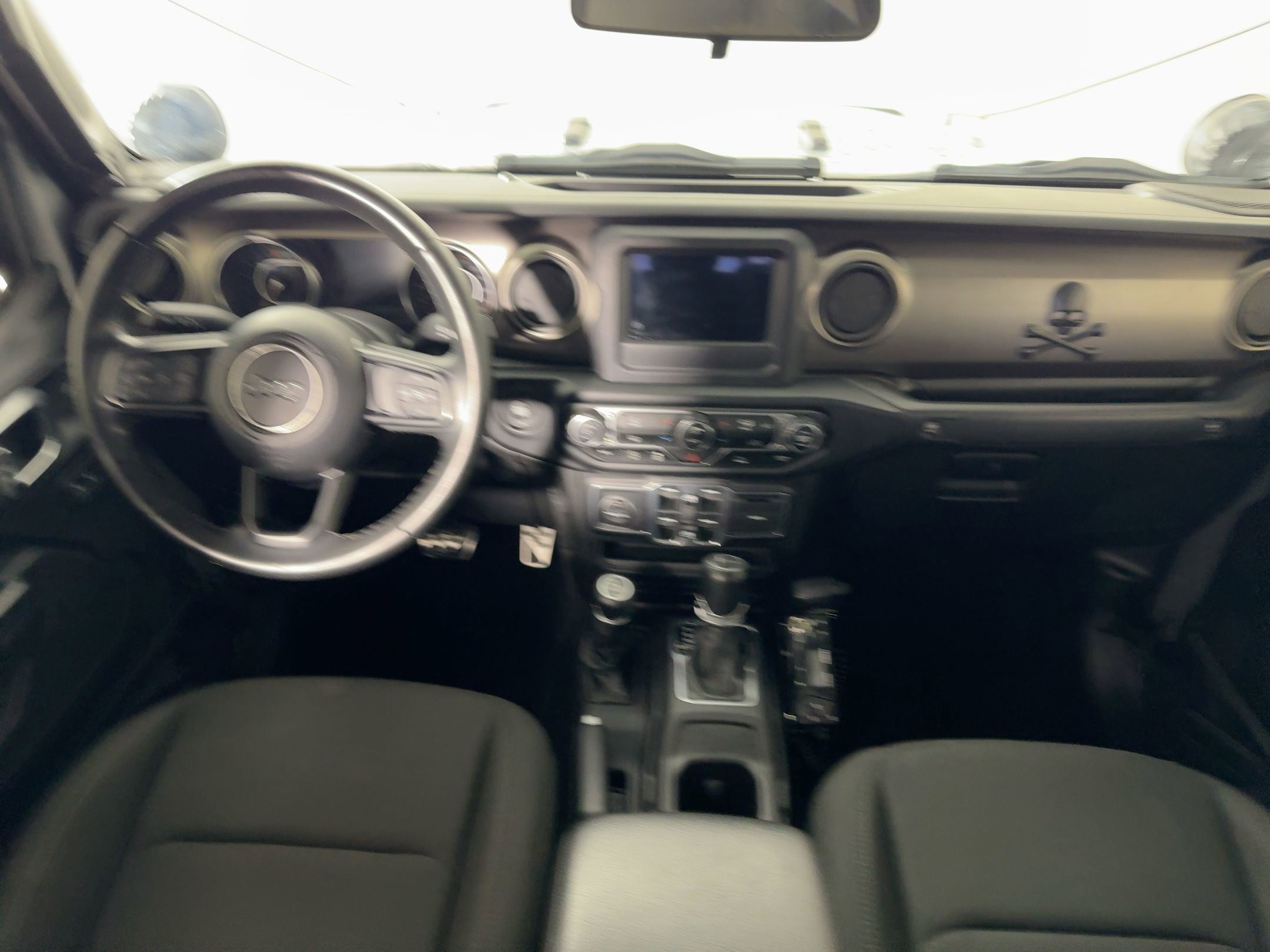 Used 2020 Jeep Gladiator Sport w/ Quick Order Package 24S image 16