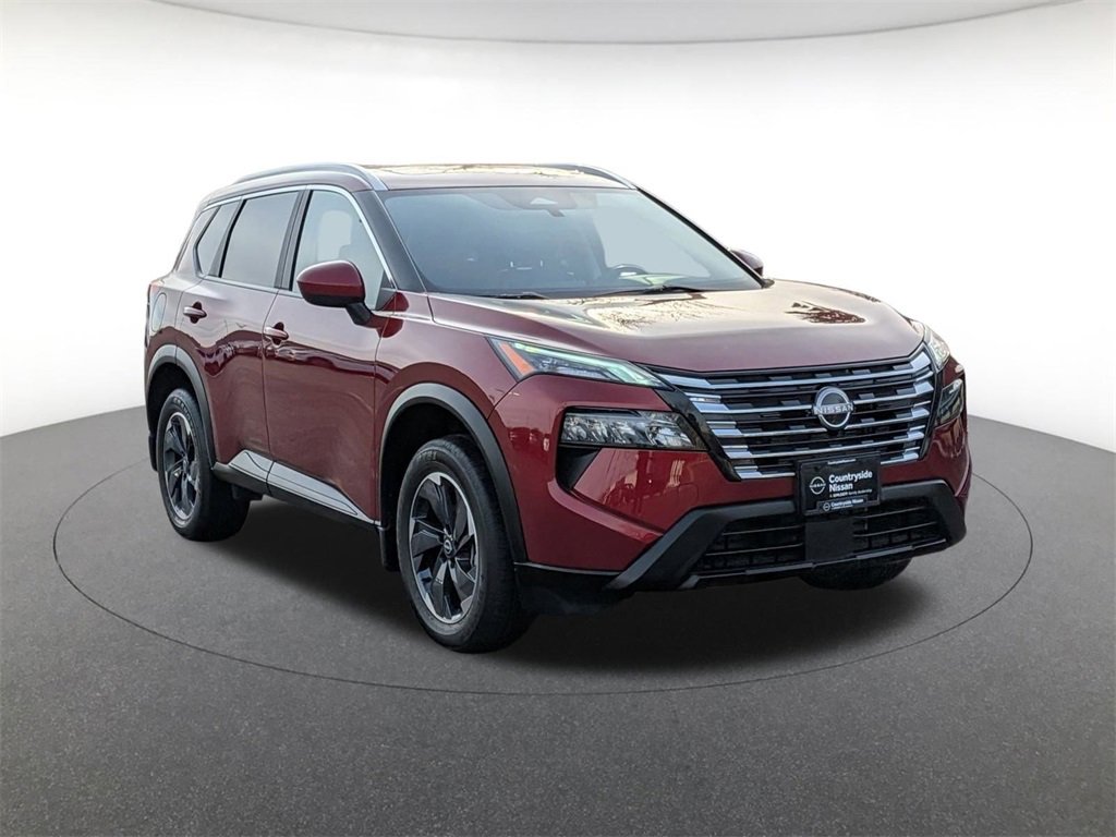 Used 2024 Nissan Rogue SV w/ SV Premium Package image 3