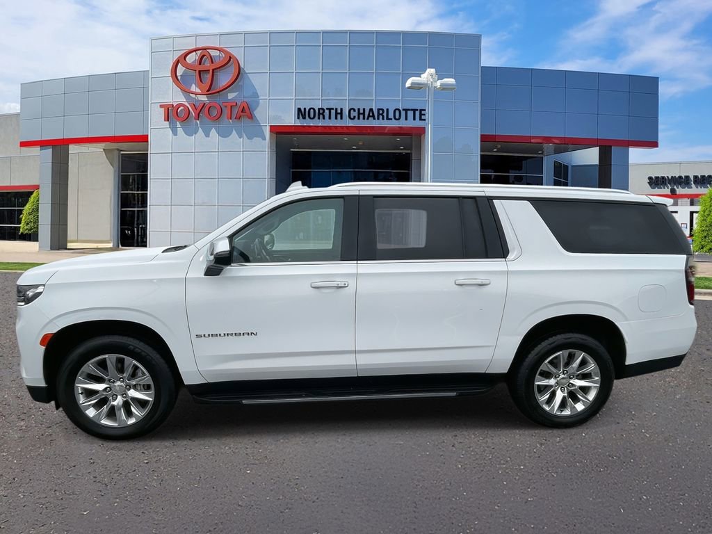 Used 2023 Chevrolet Suburban Premier image 5