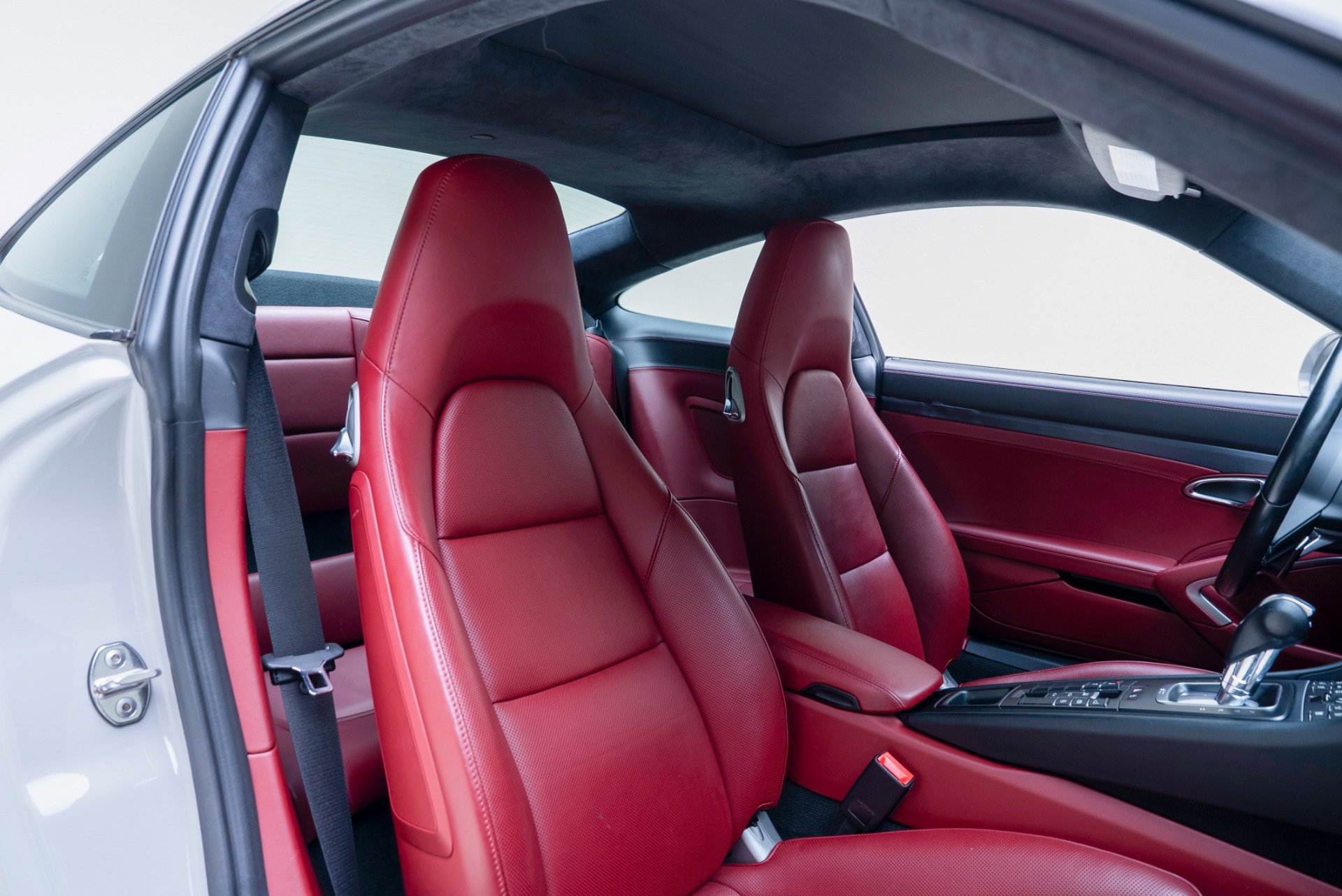 Used 2019 Porsche 911 Carrera GTS RWD image 22