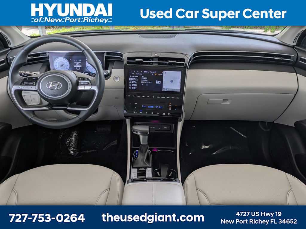 Certified 2024 Hyundai Tucson SEL w/ Convenience Package FWD image 18