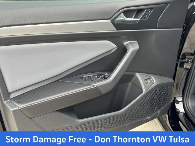 New 2026 Volkswagen Jetta SE image 8