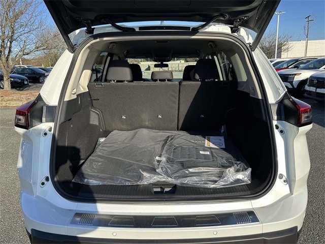 New 2026 Nissan Rogue SV image 12