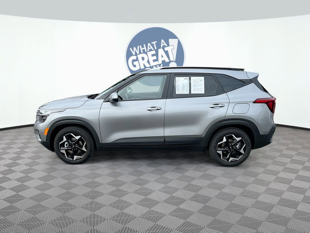 Certified 2026 Kia Seltos S image 9