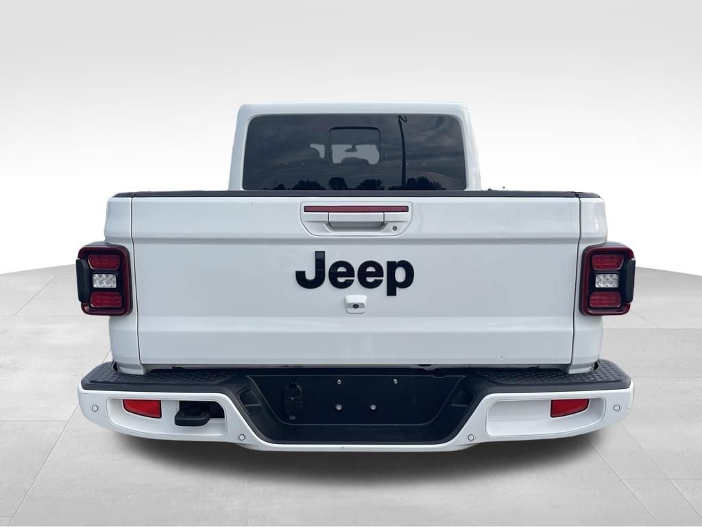 Used 2021 Jeep Gladiator Overland AWD/4WD image 13
