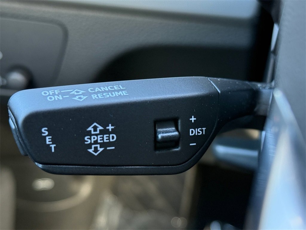 Used 2025 Audi Q5 2.0T Premium image 14