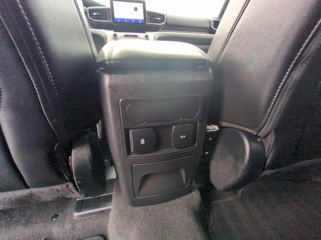 Used 2023 Ford Explorer XLT w/ Equipment Group 202A image 33