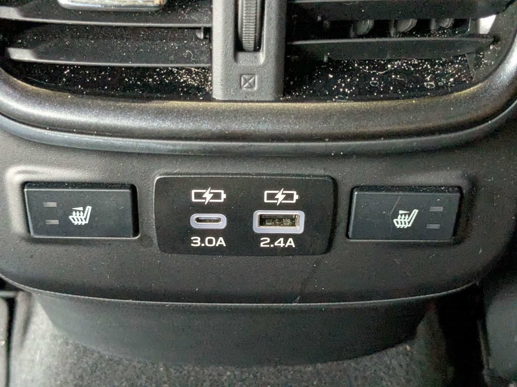 Used 2025 Subaru Outback Wilderness AWD/4WD image 14