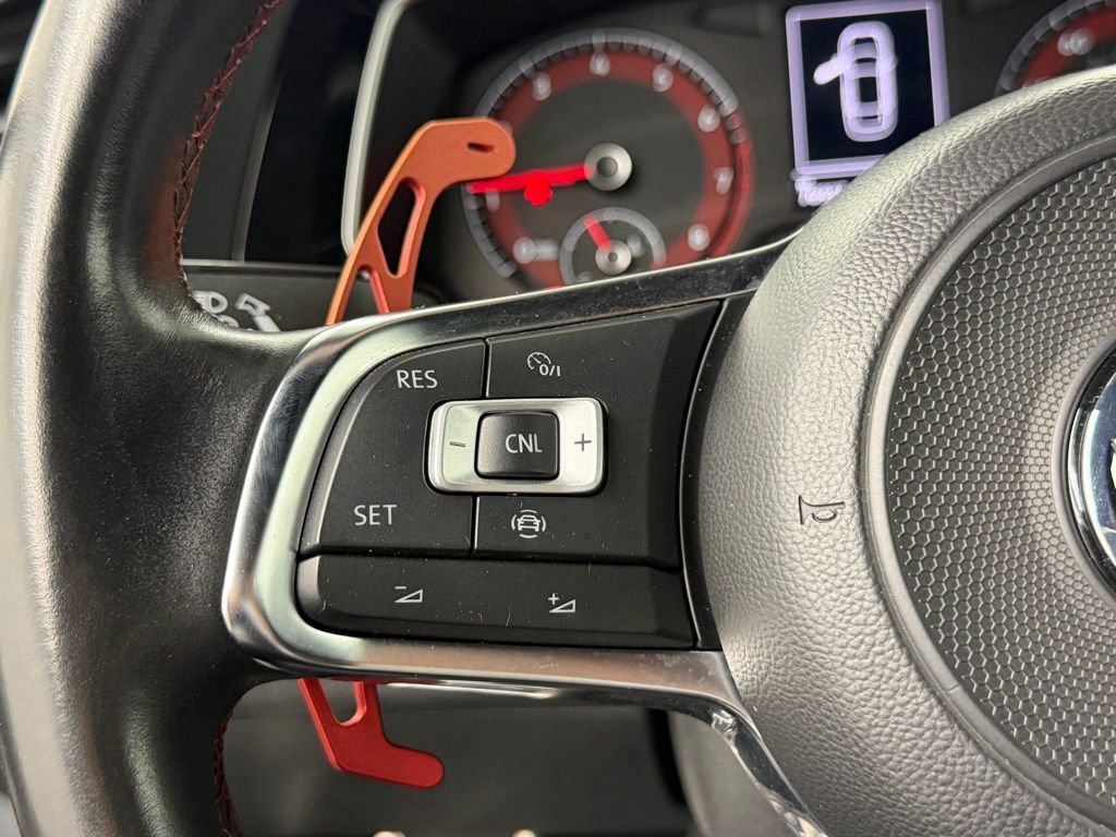 Used 2019 Volkswagen Jetta GLI FWD image 25