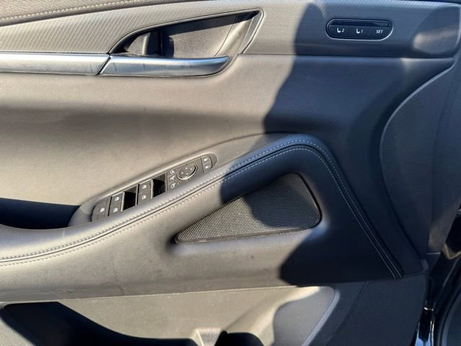 Certified 2023 INFINITI QX60 Luxe w/ Cargo Package image 10