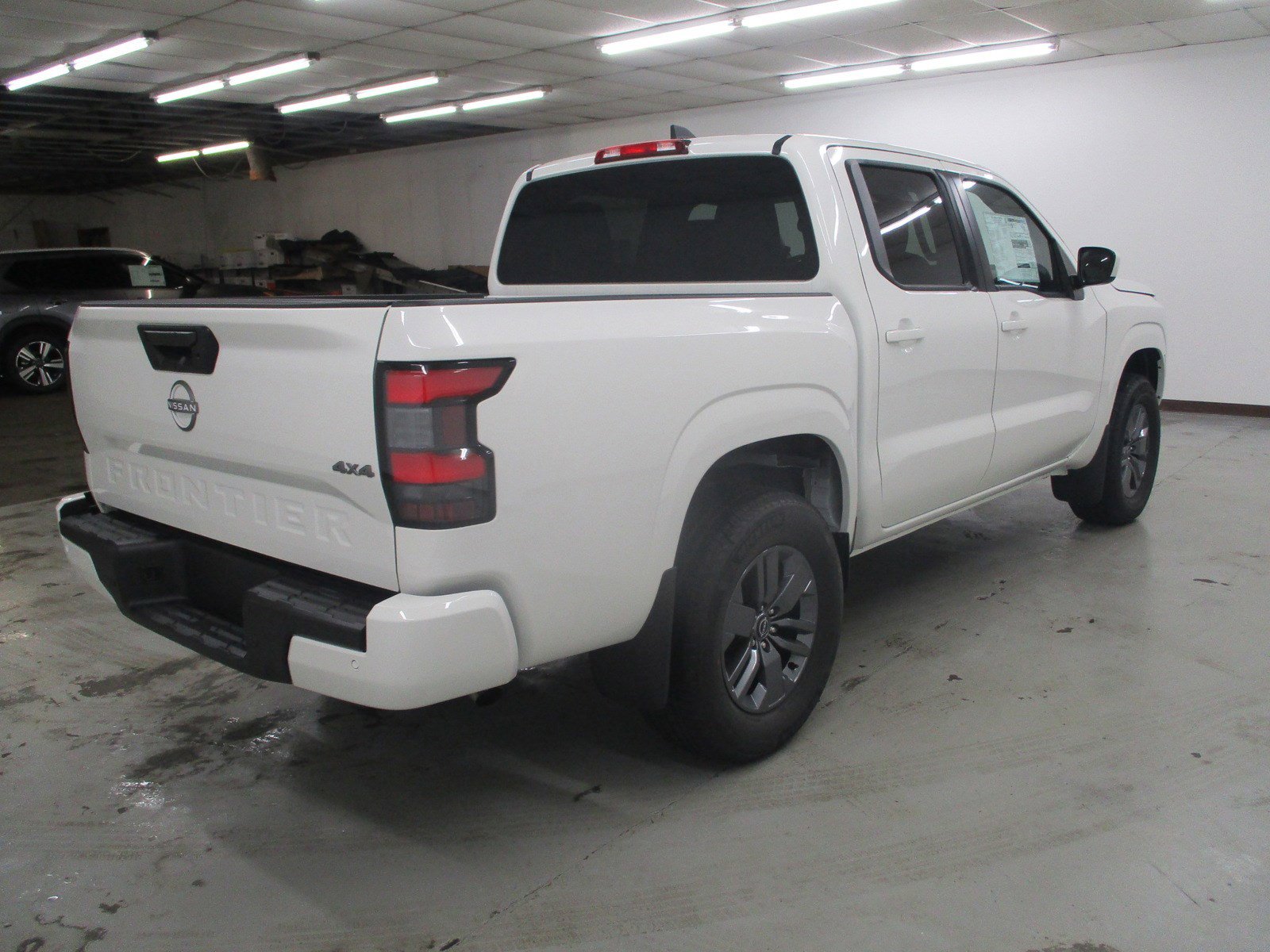 New 2025 Nissan Frontier SV image 7