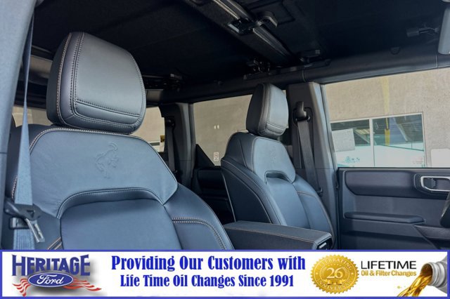 New 2024 Ford Bronco Badlands image 14