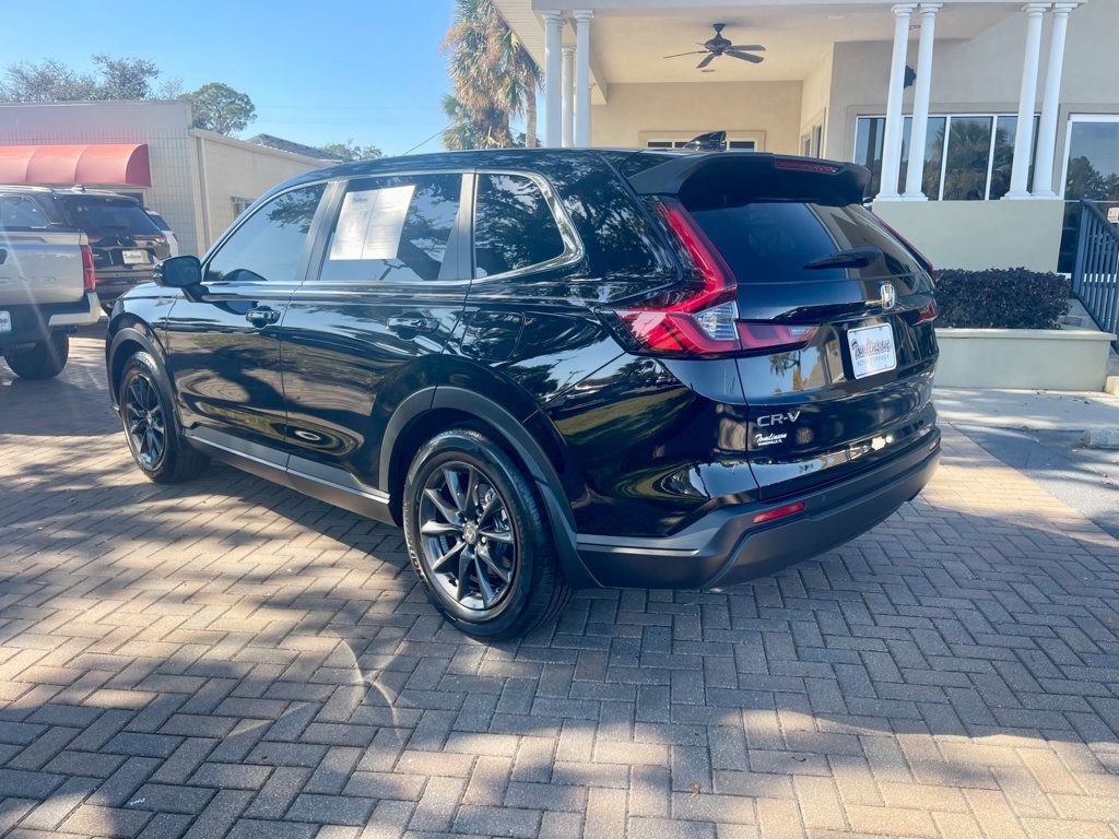 Used 2026 Honda CR-V EX-L image 3