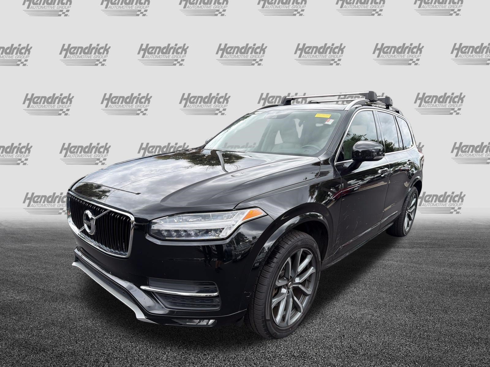 Used 2019 Volvo XC90 T6 Momentum w/ Protection Package AWD/4WD image 5