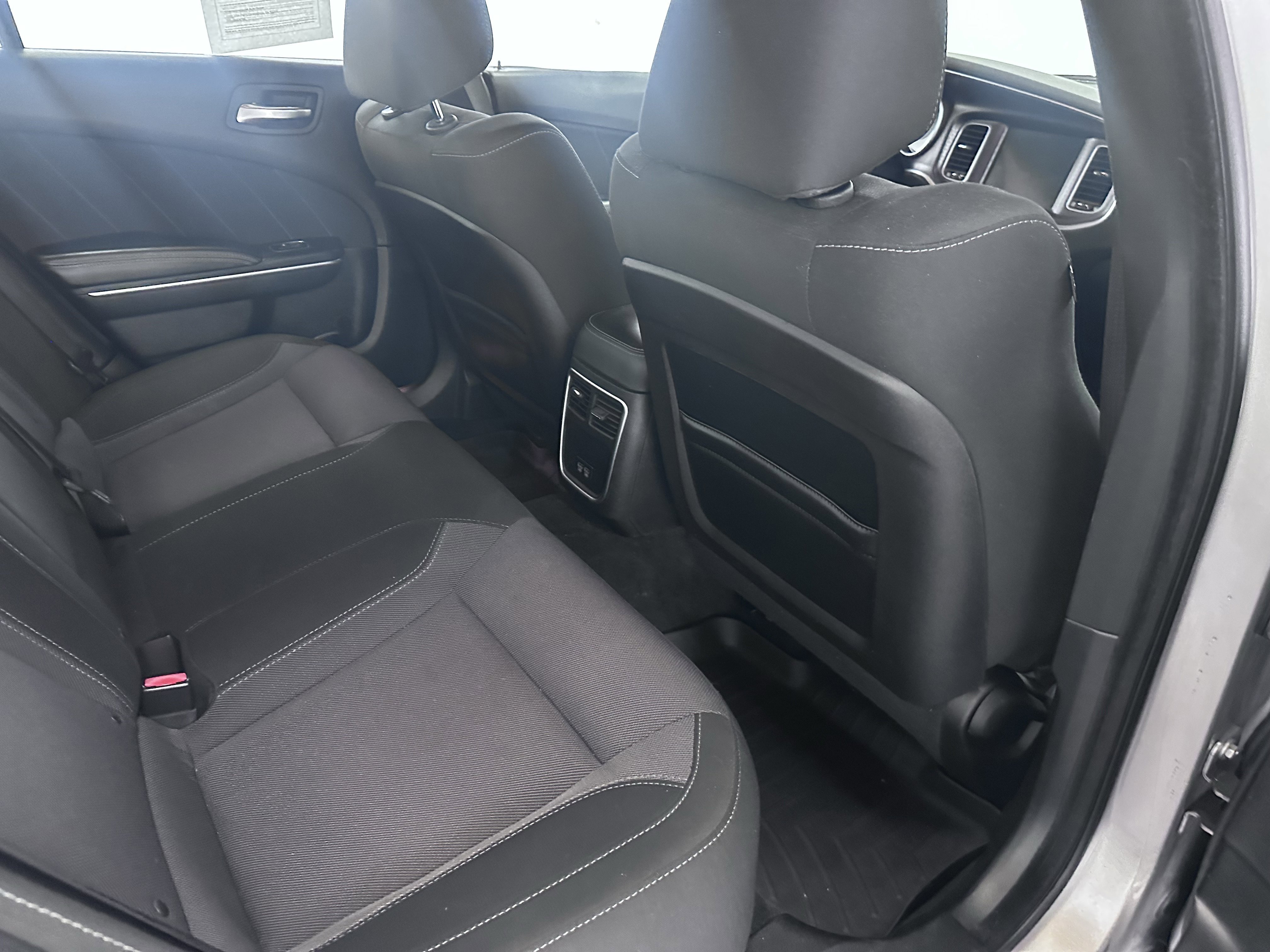 Used 2016 Dodge Charger R/T RWD image 30