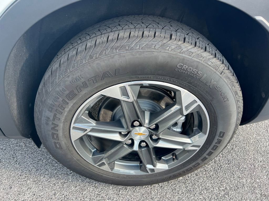 Used 2025 Chevrolet Blazer LT image 14