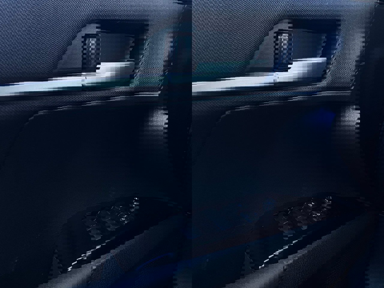 Used 2025 Toyota Camry LE image 19