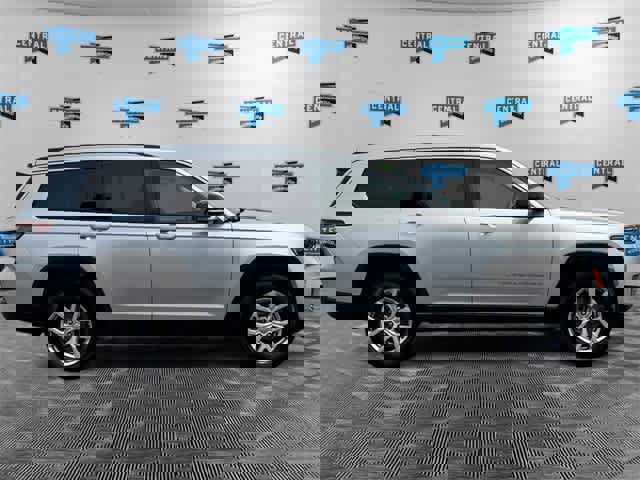 Certified 2022 Jeep Grand Cherokee L Limited image 7