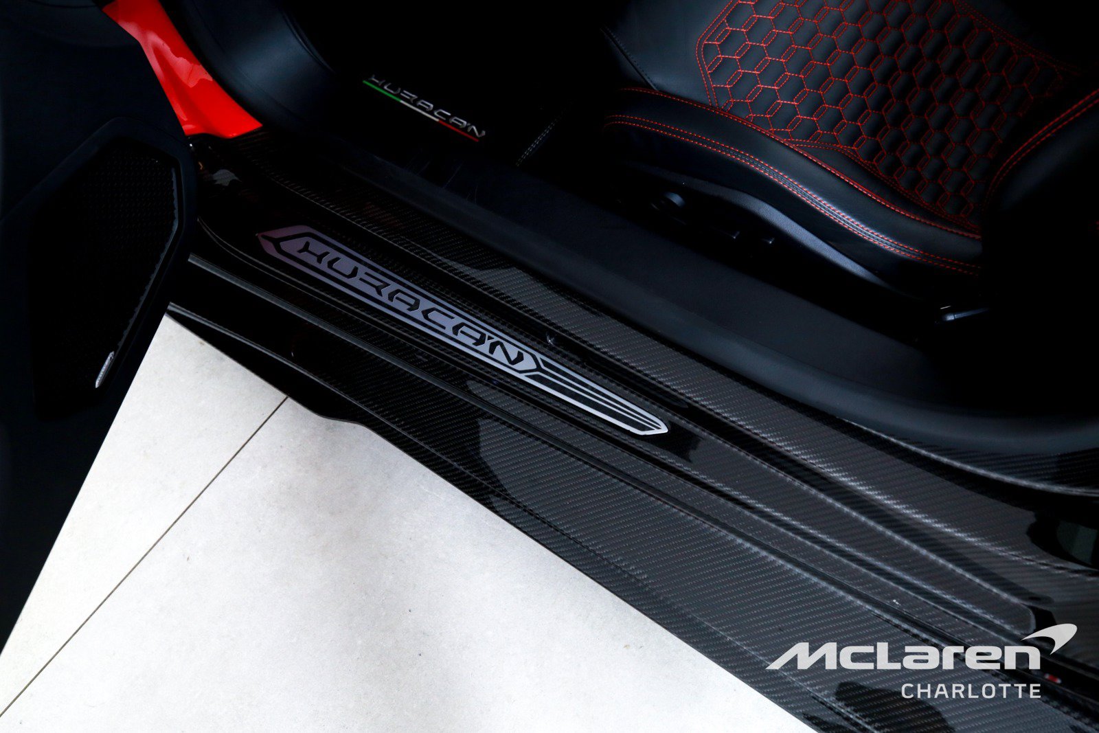 Used 2020 Lamborghini Huracan EVO AWD/4WD image 17
