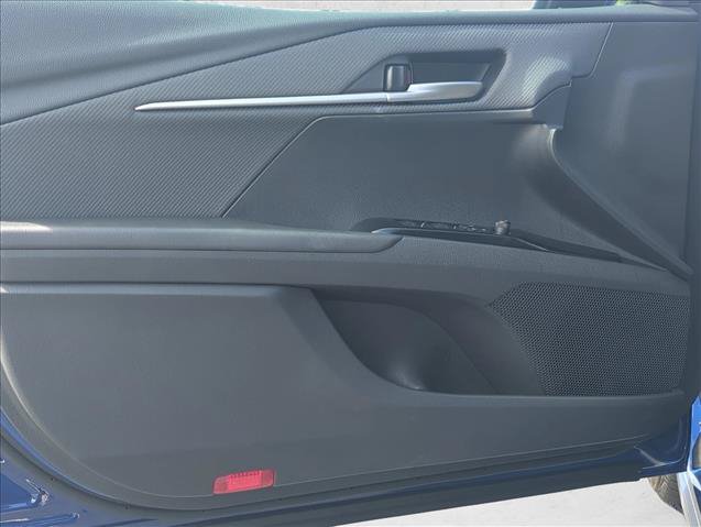 Used 2025 Toyota Camry SE FWD image 10