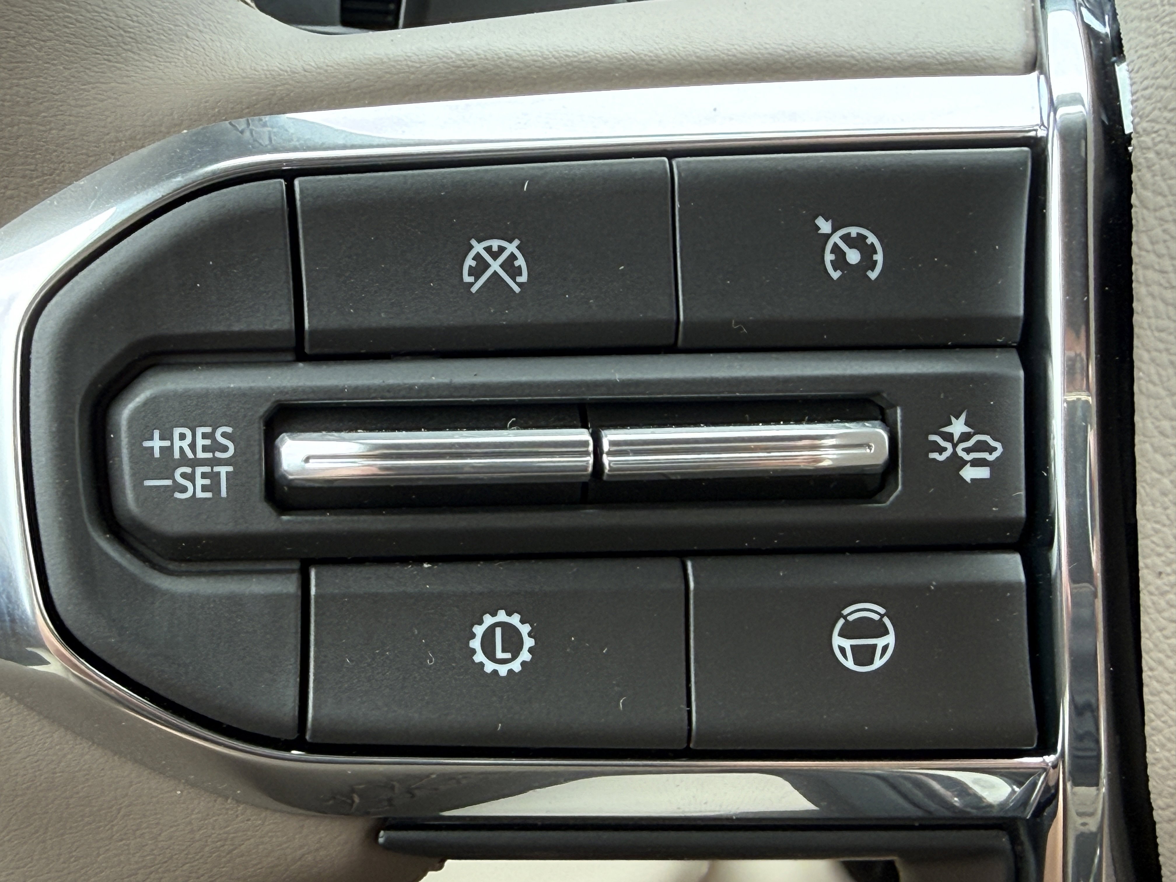 New 2026 GMC Yukon Denali image 35