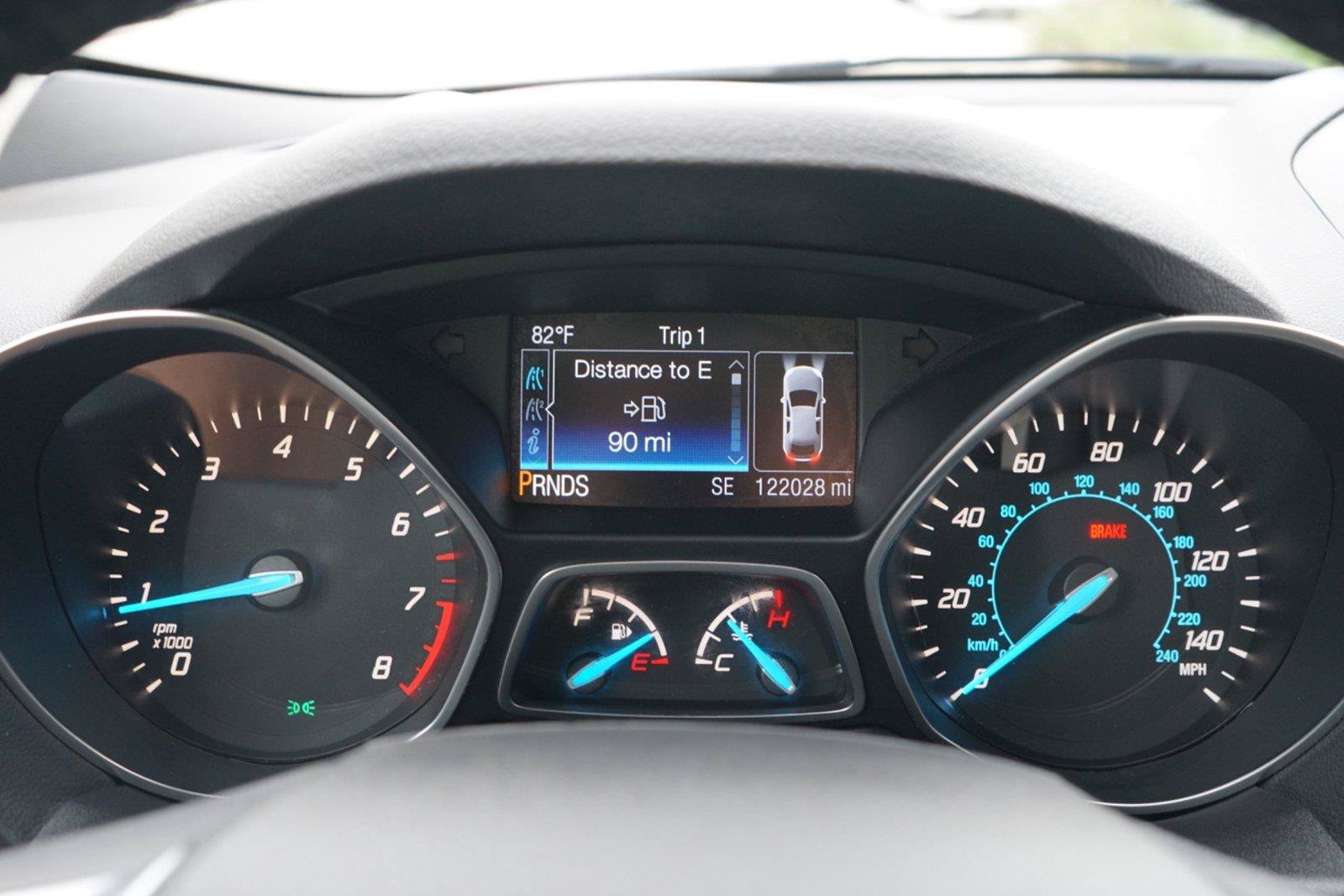 Used 2015 Ford Escape SE w/ Equipment Group 201A AWD/4WD image 17