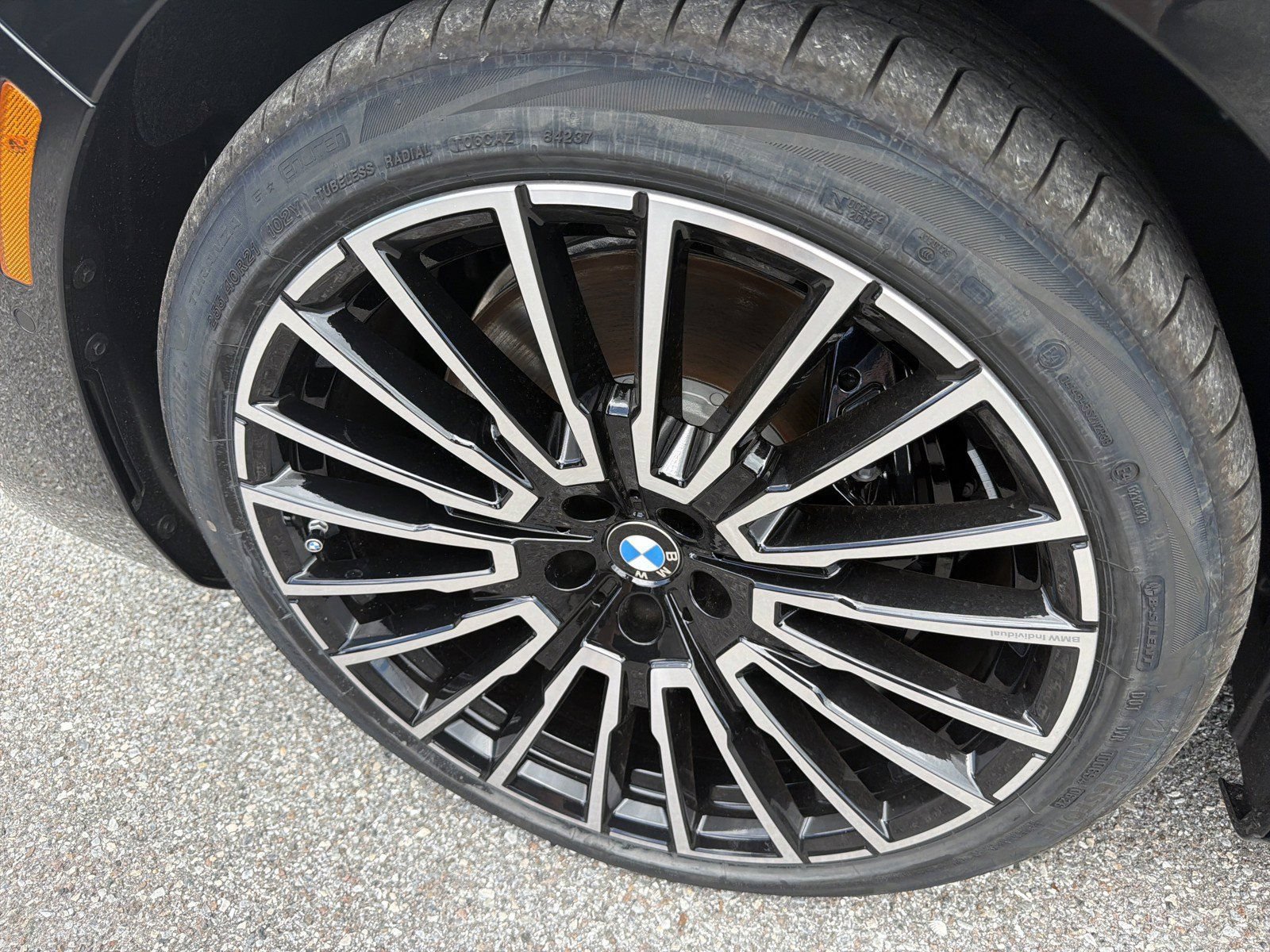 New 2026 BMW 760i xDrive AWD/4WD image 9
