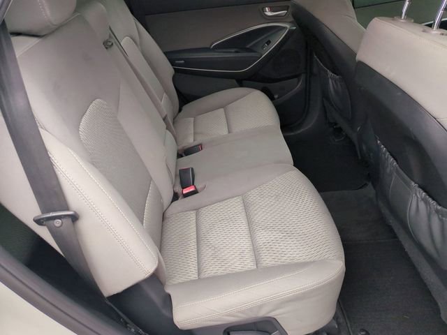 Used 2018 Hyundai Santa Fe SE FWD image 30