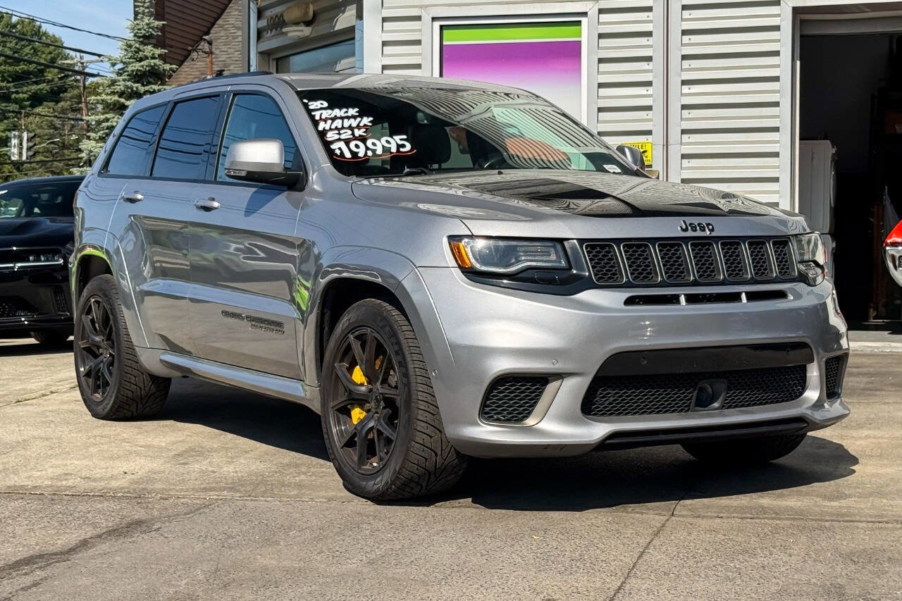 Used 2020 Jeep Grand Cherokee Trackhawk image 1