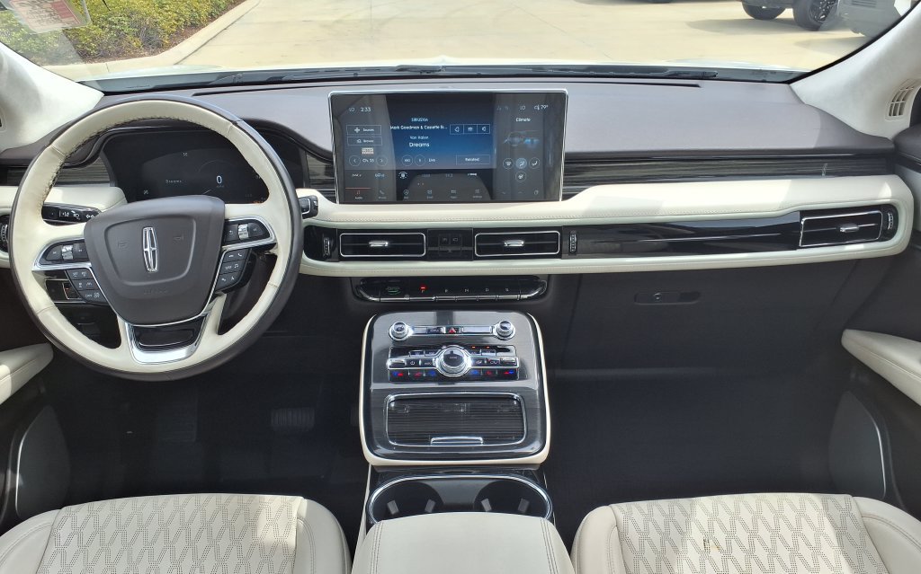 Used 2023 Lincoln Nautilus Black Label AWD/4WD image 20