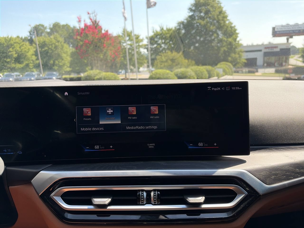 Used 2023 BMW 330e xDrive w/ M Sport Package AWD/4WD image 23