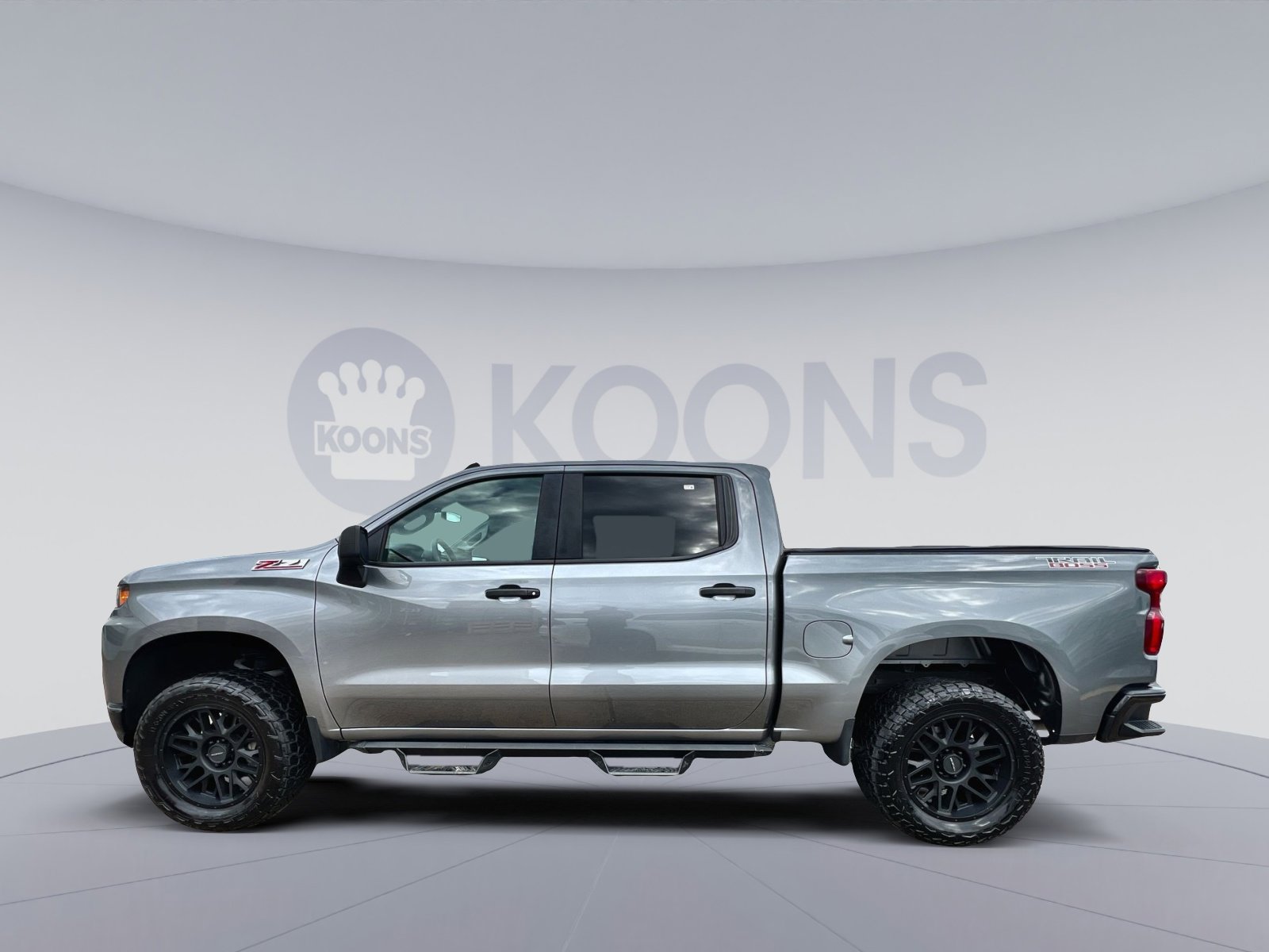 Used 2020 Chevrolet Silverado 1500 Custom Trail Boss w/ Infotainment Package image 2