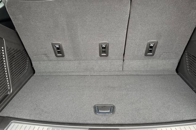 New 2026 GMC Yukon Denali w/ Sun & Power Step Package image 18