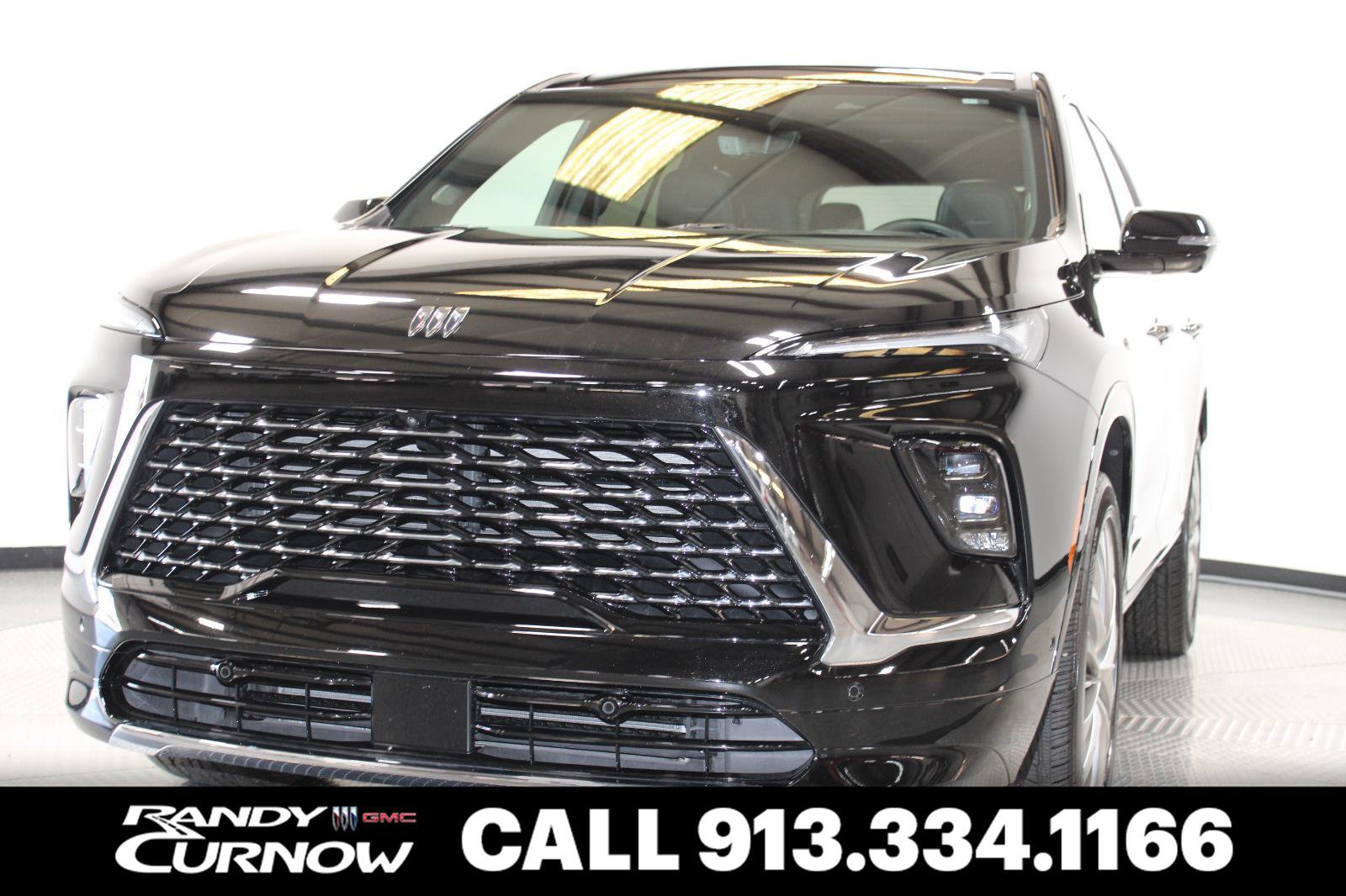 Used 2025 Buick Enclave Avenir w/ Super Cruise Package image 1