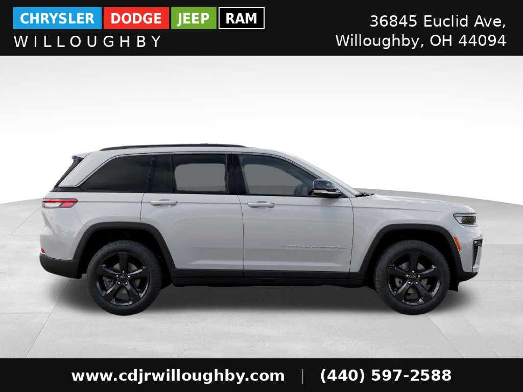 New 2026 Jeep Grand Cherokee Limited w/ Limited Altitude Package AWD/4WD image 24