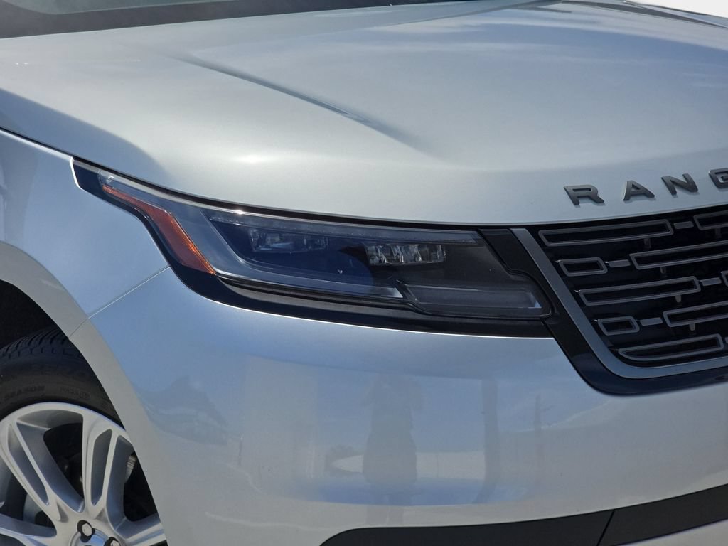 Certified 2025 Land Rover Range Rover Velar S AWD/4WD image 32