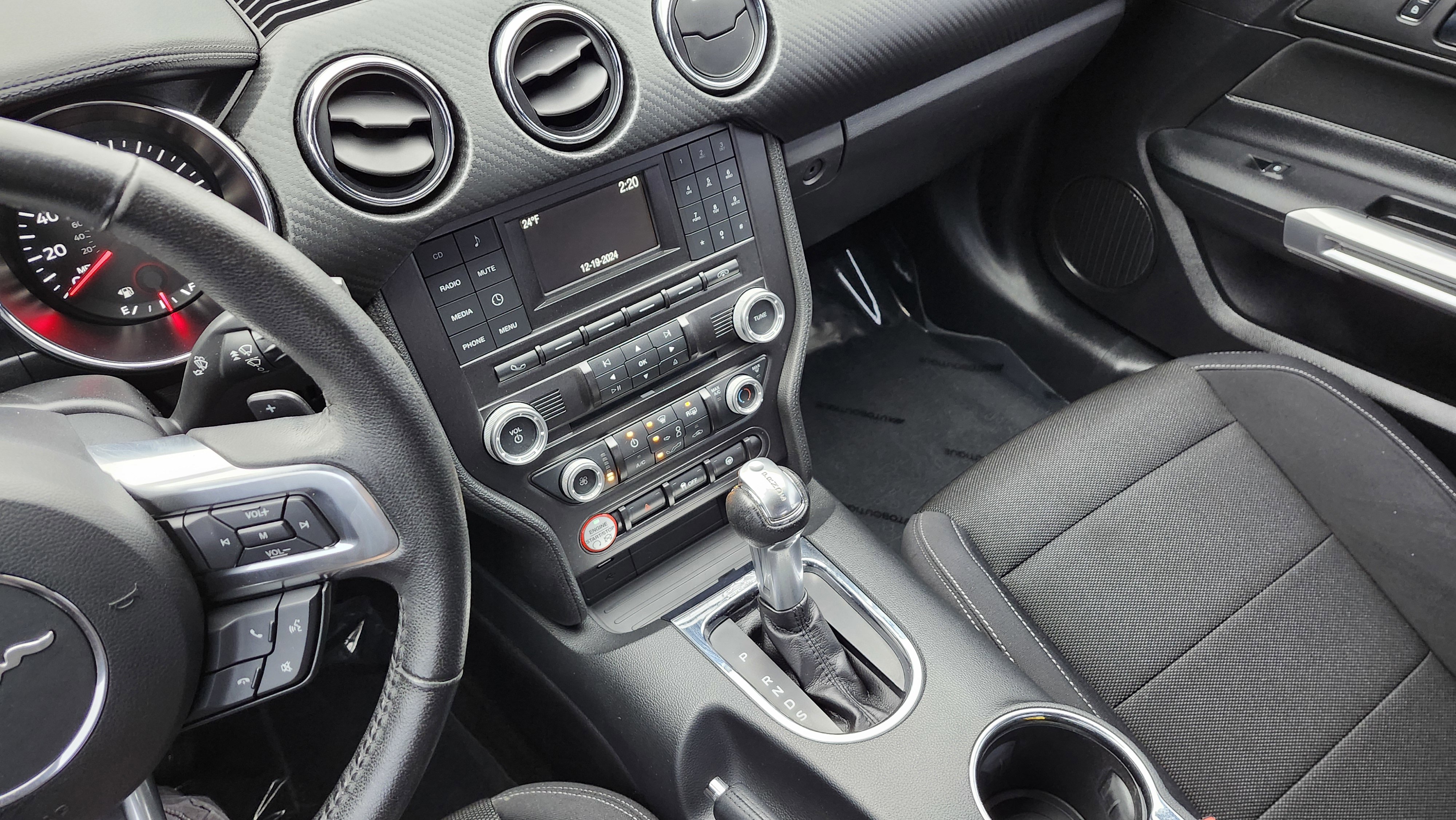 Used 2015 Ford Mustang Coupe w/ Equipment Group 051A image 25