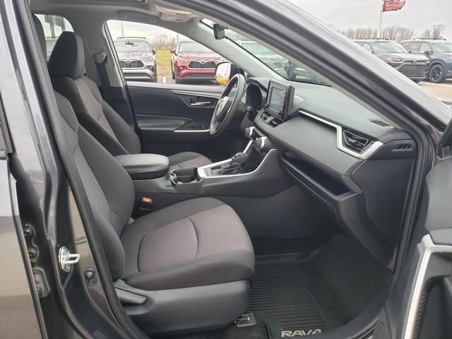 Used 2019 Toyota RAV4 XLE w/ All Weather Liner Package image 17